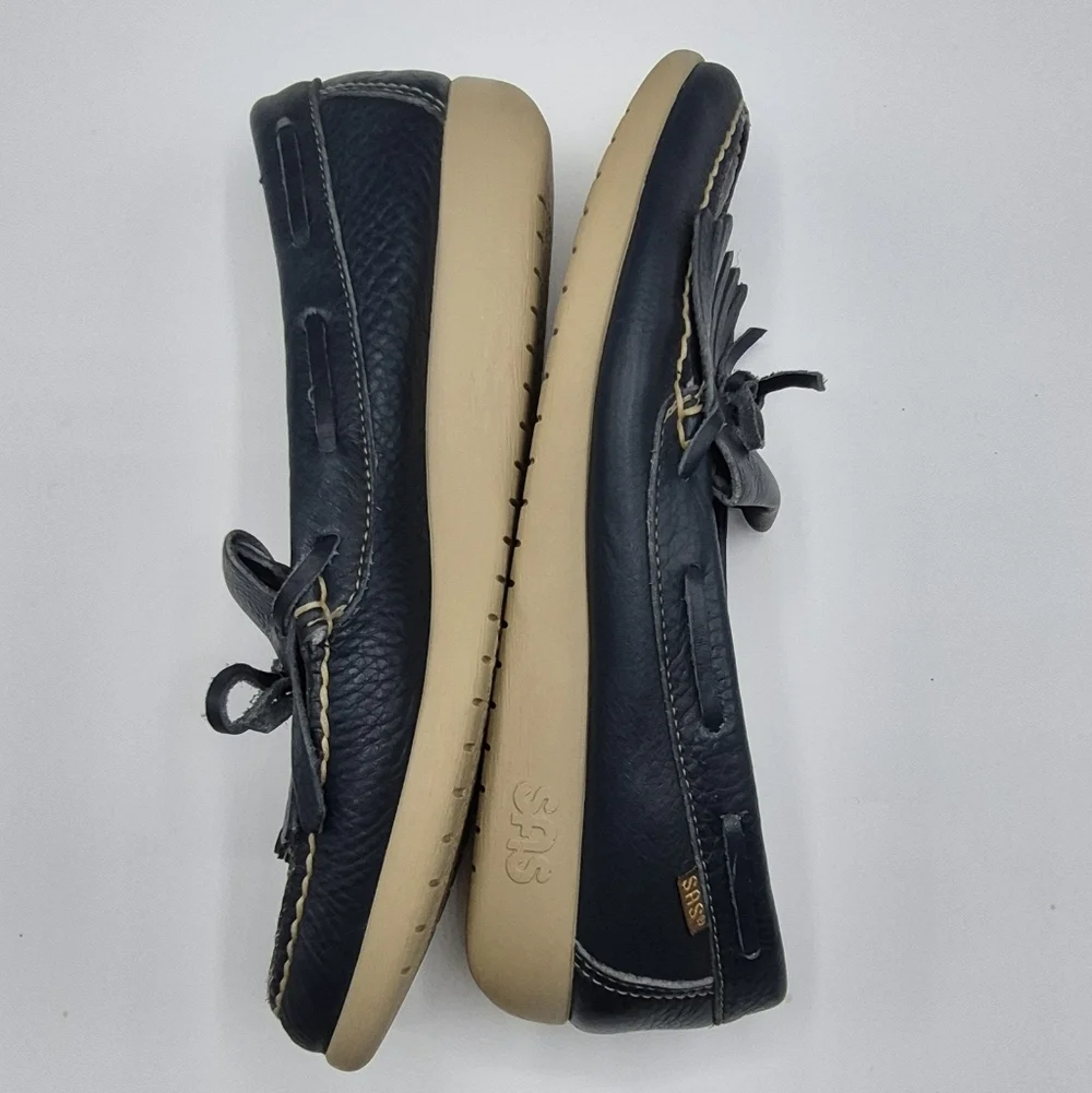 SAS Navy Leather Fringe Kiltie Loafers - Picture 2 of 6